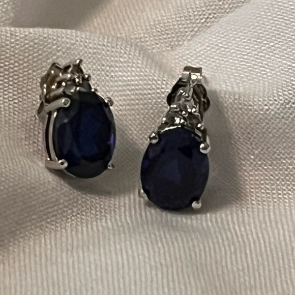 Elegant Sterling Silver with Blue Sapphire and Diamond like Gem Earrings Shining - Picture 6 of 17